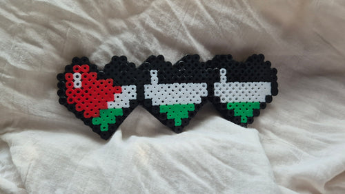 Connected Hearts Flag - Magnetic Pixel Art Magnet/Brooch
